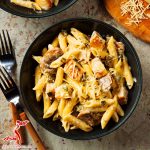 طرز تهیه پاستا پنه آلفردو قارچ و مرغ