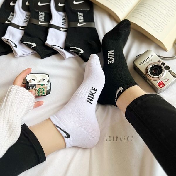 جوراب دخترانه لنگه به لنگه